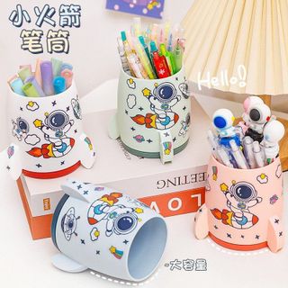 ỐNG BÚT TÊN LỬA PHI HÀNH GIA