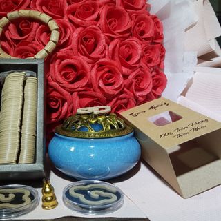 Trầm hương vân mây
