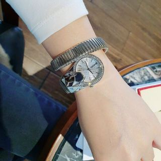 ĐỒNG HỒ JUST CAVALLI. TRUNG CẤP