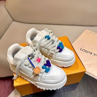 Giày sneaker L V new collection 2023 , like authentic , best quality