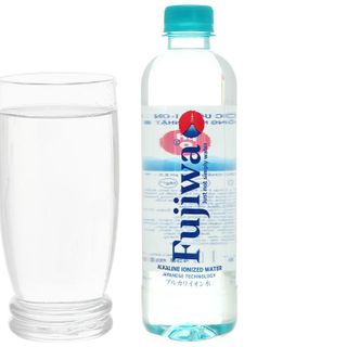 Thùng 24 chai nước ion kiềm FUJIWA 450ml / Lốc 6 chai nước ion kiềm FUJIWA 450ml