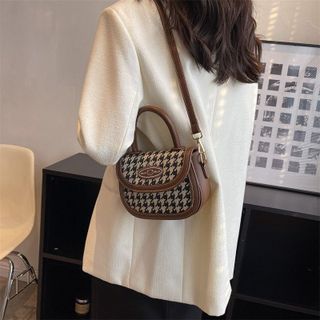 TÚI XÁCH NỮ CAO CẤP NẮP GẬP VÒNG CUNG GẤU HELLO AS23008 - TRÙM SỈ VN