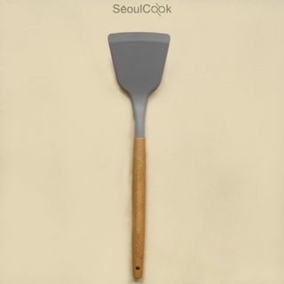 [HÀNG CHÍNH HÃNG] – Vá/ Sạn/Xẻng có rãnh Seoulcook, chất liệu silicon cao cấp chịu nhiệt, cán gỗ chống dính dùng cho nhà