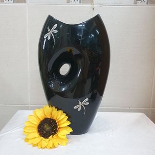 Bình sơn mài cao cấp Thanh Bình Lê dáng lạ khoét lỗ độc đáo, sang trọng 33x21x10 cm