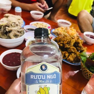 Rượu Ngô men lá trắng