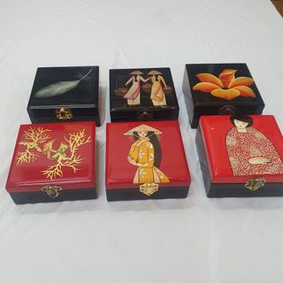 Hộp Trang Sức sơn mài Thanh Bình Lê cao cấp vuông 12.5x12.5x6 cm đựng đồ trang sức, vật dụng nhỏ phòng ngủ, trang trí