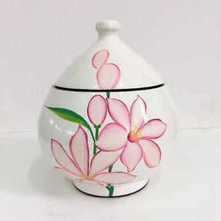 Hủ mận sơn mài Thanh Bình Lê họa tiết phong phú đựng kẹo mứt, trang trí văn phòng, nhà cửa, làm quà tặng ý nghĩa
