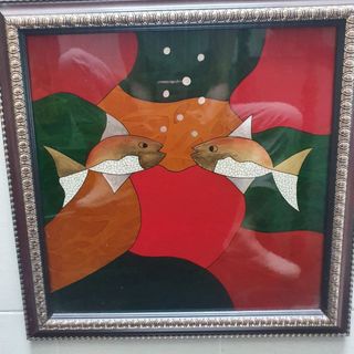 Tranh sơn mài Thanh Bình Lê cặp cá bơi 49x49 cm