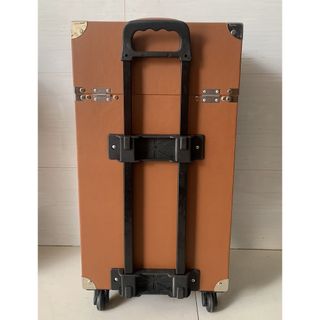 Cốp vali kéo bọc góc bạc & cửa nhiều ngăn đựng mỹ phẩm, dụng cụ trang điểm, make up, phun xăm, nối mi size 36x22x64 (cm)