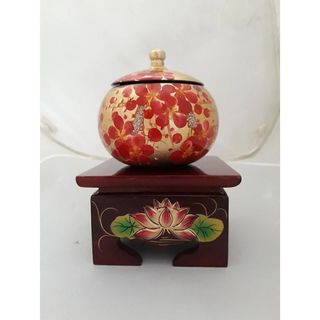 Đế Kê Tượng , Kê chậu hoa Hình Vuông Hoa Sen 18x18x7 cm