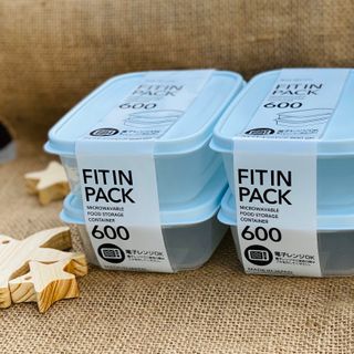 Set 2 hộp nhựa đựng thự phẩm nắp dẻo mầu xanh mint dung tích 600ml nhập khẩu từ Nhật Bản