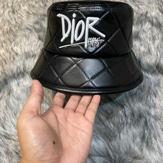 Nón Bucket Sản Xuất Tại Capslyheng Chất Da PU Logo Di.or