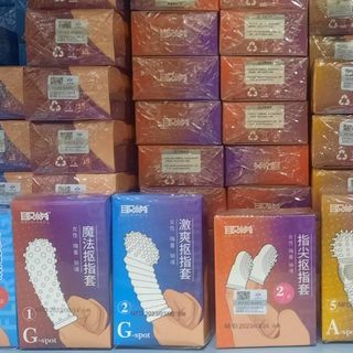Bao Cao Su Đôn Dên Ngón Tay Aichao Có Gai