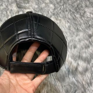 Mũ Lưỡi Trai Sản Xuất Tại Capslyheng Chất Da PU Logo Di.or