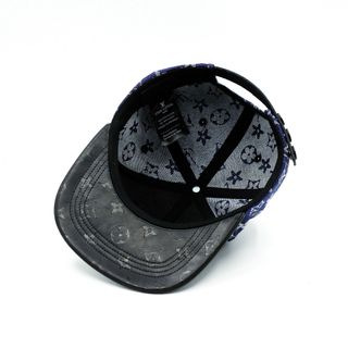 Mũ Lưỡi Trai Snapback Sản Xuất Tại Capslyheng Chất Kaki Ốp Da PU Logo Gucc.i