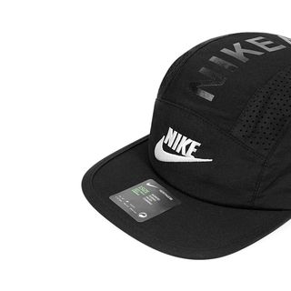 Mũ Lưỡi Trai Snapback Sản Xuất Tại Capslyheng Chất Dù Gió Chấp Laser Logo Ni.ke In