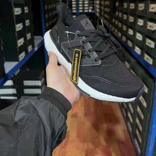 Giày Thể Thao Sneaker UB8.0 ( Hàng siêu cấp trung bản xịn nhất )