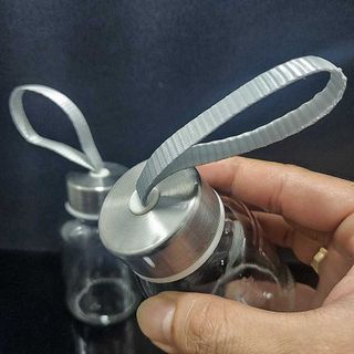 Chai Đựng Nước Thủy Tinh 150ML có dây treo nắp thiếc vặn - Bình Thủy Tinh Đựng Nước ,sữa, trà, cafe - Chai Thủy Tinh Đựng Nước Ép – Chai Detox