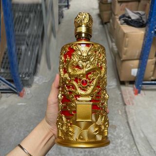 Bình Thủy Tinh Đựng Rượu 1200ml cao cấp mẫu đế vương màu sơn đỏ may mắn, hoa văn rồng - Chai Đựng Rượu Thủy Tinh – Vỏ Chai Rượu Đẹp chưng bàn ăn sang trọng (H2)