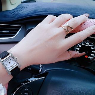ĐỒNG HỒ . NIỀNG ĐÁ