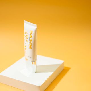 KEM CHỐNG NẮNG SUN SHINE 50G - MỘC THIÊN HƯƠNG