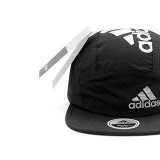Mũ Lưỡi Trai Snapback Sản Xuất Tại Capslyheng Chất Dù Chấm Laser Logo Adi.das In 2 Màu
