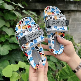 Dép bé hiệu size 30-35