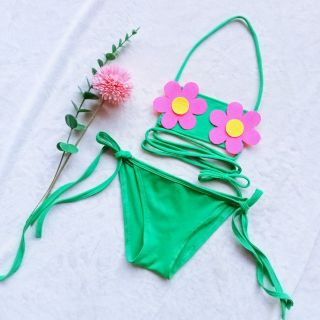 Áo tắm. đồ bơi hai mảnh. bikini đi biển bé gái.