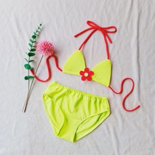 Áo tắm cho bé. đồ bơi hai mảnh. bikini đi biển.
