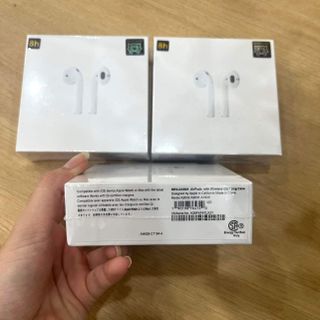 Tai Nghe Airpods 2 hổ vằn 1562U PIN 8H bh 12 tháng 1 đổi 1