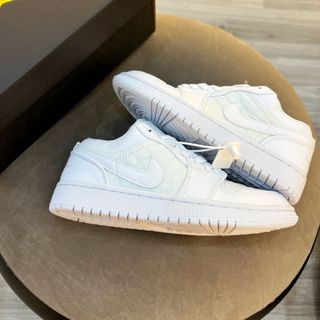 Giày Thể Thao Sneaker JD low ( bản chuẩn siêu cấp trung )