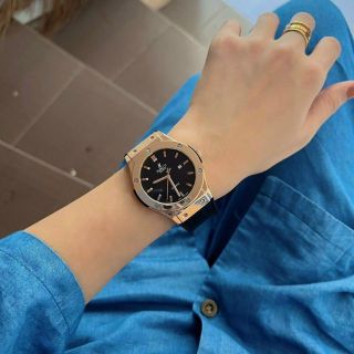 Đồng hồ sỉ - Hublot pin - Đồng Hồ Sỉ Mạnh Thắng