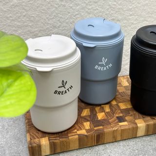 Cốc uống cafe nắp xoay có lỗ cắm ống hút Breath 320ml hàng nội địa Nhật Bản