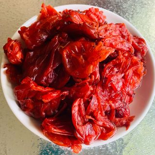 Mứt Hoa Hồng sấy chua ngọt