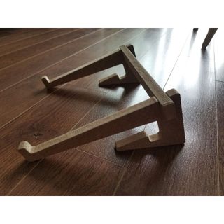 Giá đỡ tản nhiệt Laptop bằng gỗ tái chế thân thiện môi trường