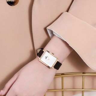 Đồng hồ nữ Draco D23-EL04 "Elegant" vàng hồng kết hợp chất liệu dây da bò màu đen-phụ kiện thời trang nữ nhẹ nhàng tinh tế