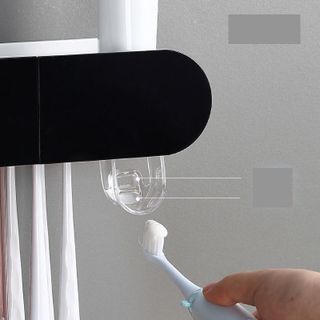 Nhả kem đánh răng tự động kèm 2 cốc màu Ecoco