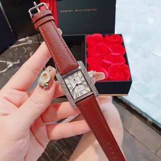 Đồng hồ sỉ nữ đính xoàn - Đồng hồ sỉ Mạnh Thắng