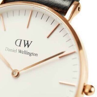 ĐỒNG HỒ D.W CLASSIC