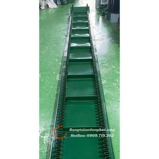 Băng tải pvc gai xanh đục lỗ giá sỉ
