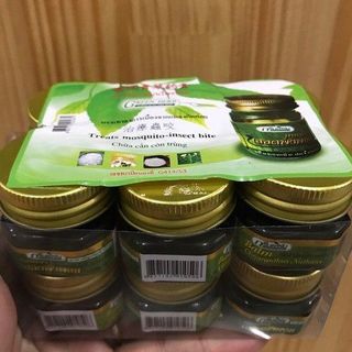 Dầu cù là xanh thơm, Dầu cù là bôi côn trùng cắn Green Herb Clinacanthus Nutans Balm Thái Lan 10gr