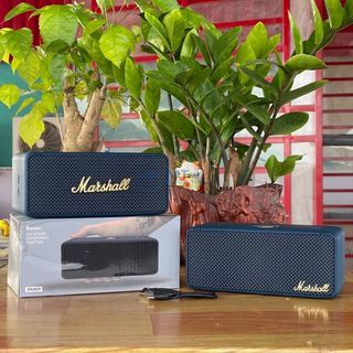 Loa Bluetooth Marshall Emberton M2 Cầm Tay Nhỏ Gọn, Hỗ Trợ Thẻ TF
