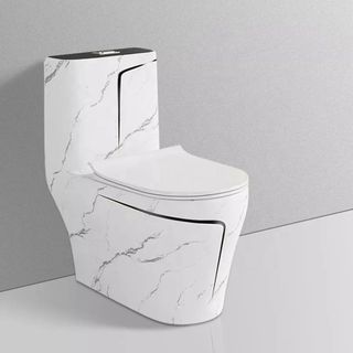 Bồn cầu 1 khối màu trắng hoa văn viền vàng sườn xám lực xả mạnh, phong cách đơn giản nhưng sang trọng