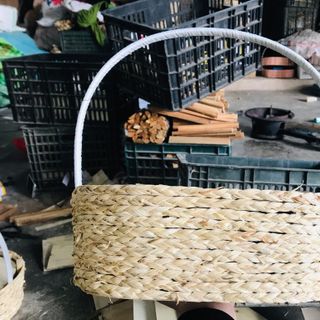 Giỏ độn chuyên đựng hoa quả đồ lễ, tráp cưới hỏi.