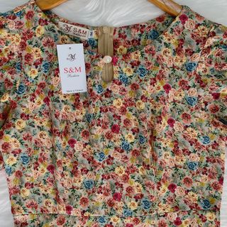 Đầm xòe họa tiết hoa, cổ giọt nước đính nút, có túi - GR0279