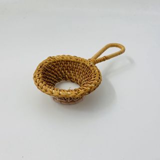 Dụng cụ lọc trà bằng mây tự nhiên
