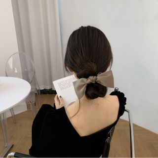 Dây buộc tóc bằng nơ