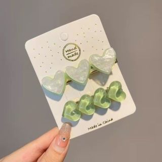 Kẹp tóc hình trái tim