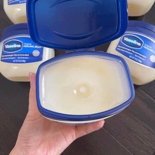 Vaseline dưỡng ẩm đa tác dụng hủ đại 368g hàng Mỹ.
