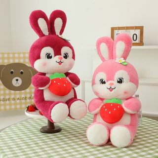 Gấu Bông Thú Nhồi Bông Thỏ Ôm Quả Dâu, Thỏ Ngồi Ôm Dâu Lông Mịn Tina.vn